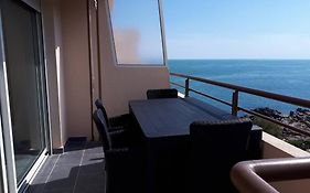 T2 climatisé vue sur mer, WIFI, piscine et parking